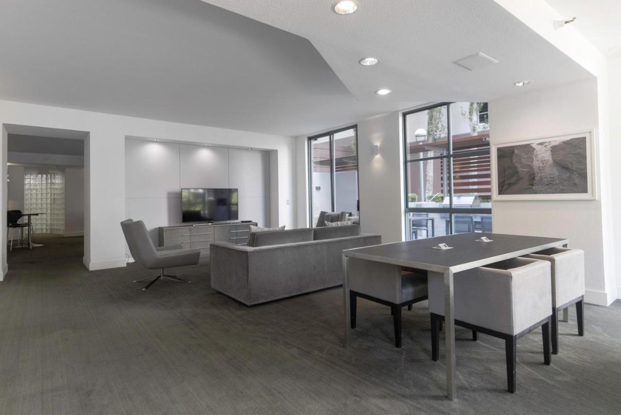 S Beach 1br W Pool Next To Sf Bay Sfo-28 * San Francisco